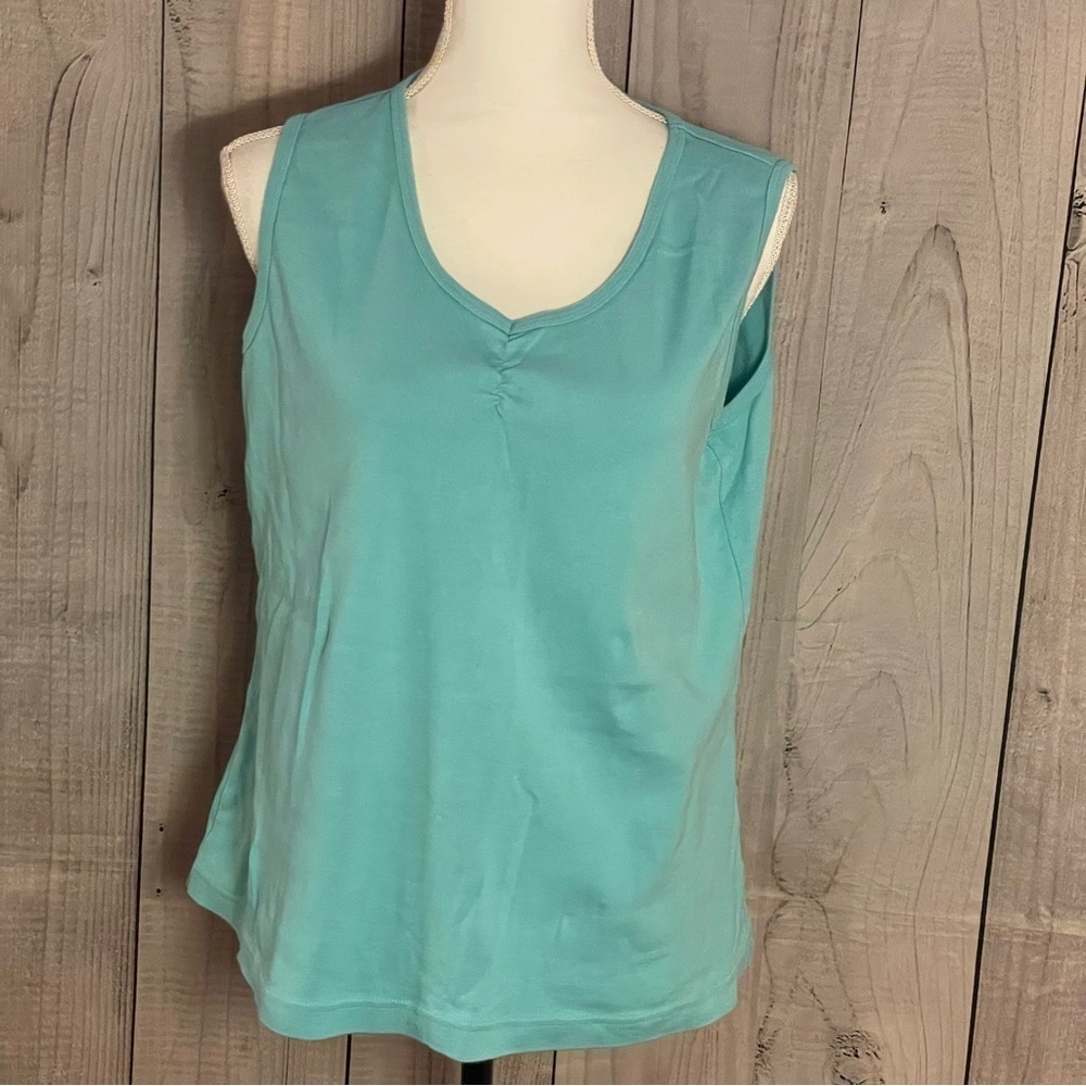 Croft & Barrow V-Neck Tank Top, 1X